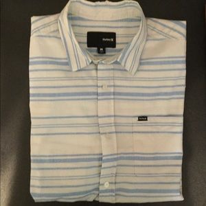 Men’s Hurley short sleeve button down shirt